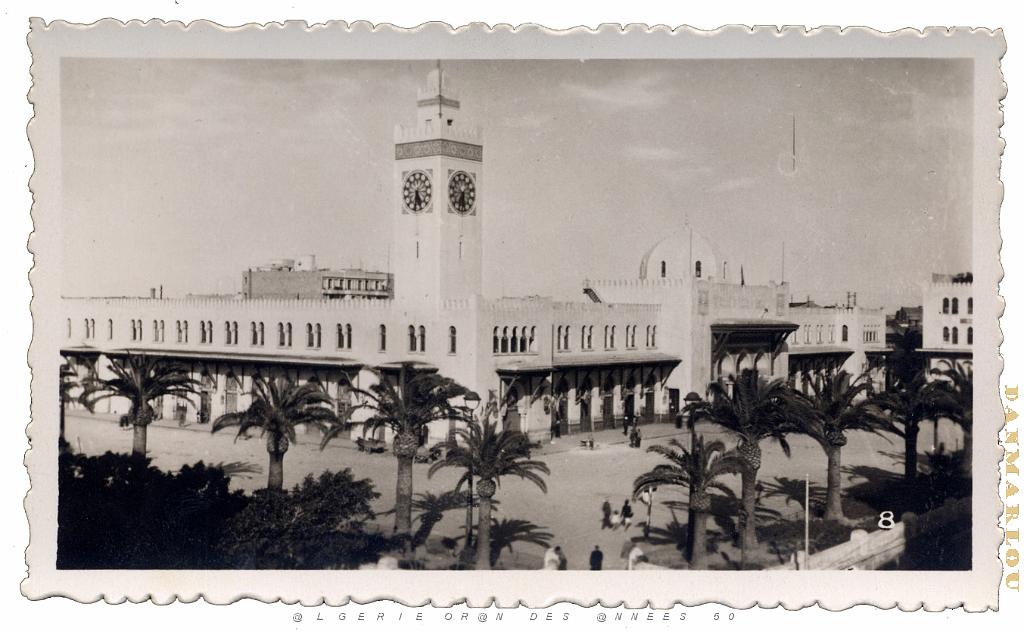 08 ORAN - La Gare.jpg